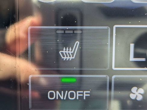 Certified 2025 Subaru Outback Onyx Edition w/ Popular Package #2 image 25