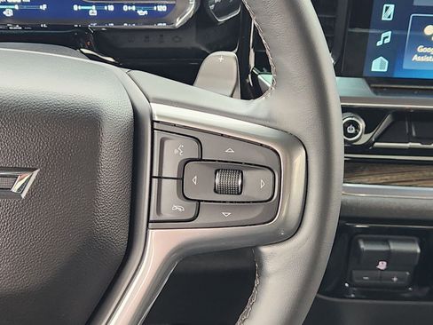 Used 2024 Chevrolet Silverado 1500 LT Trail Boss AWD/4WD image 28