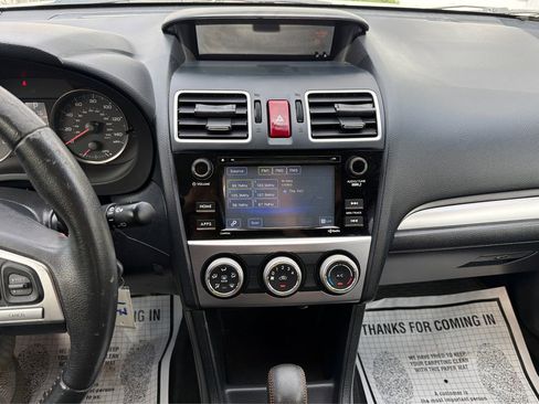 Used 2016 Subaru Crosstrek 2.0i Premium w/ Moonroof Package image 13