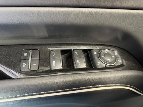 Used 2023 Cadillac Escalade ESV Sport AWD/4WD image 13