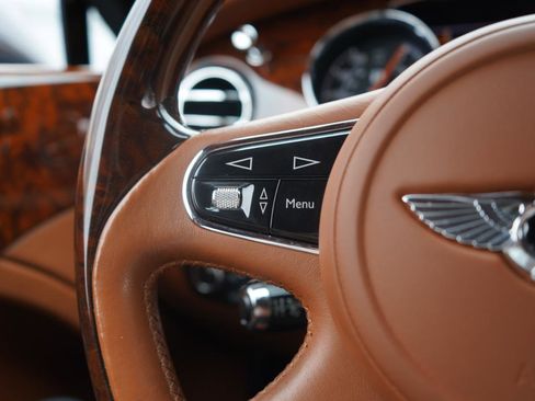 Used 2011 Bentley Mulsanne image 25