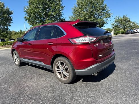 Used 2017 Ford Edge Titanium w/ Equipment Group 301A FWD image 4