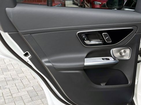 Certified 2026 Mercedes-Benz GLC 300 4MATIC image 10