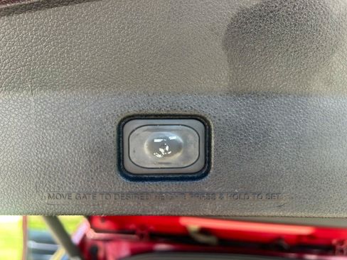 Used 2016 Ford Explorer Limited FWD image 11