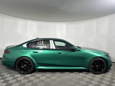 New 2026 BMW M5 w/ Carbon Package image 8