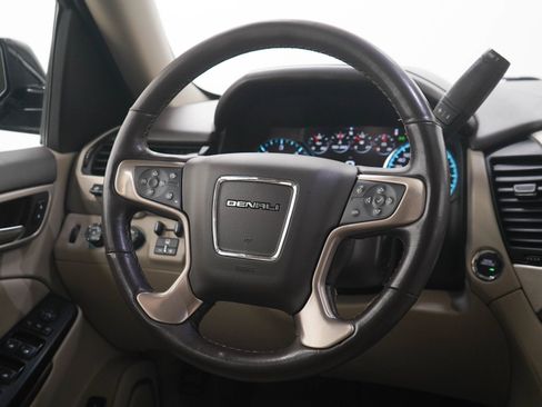 Used 2019 GMC Yukon XL Denali w/ Open Road Package AWD/4WD image 20