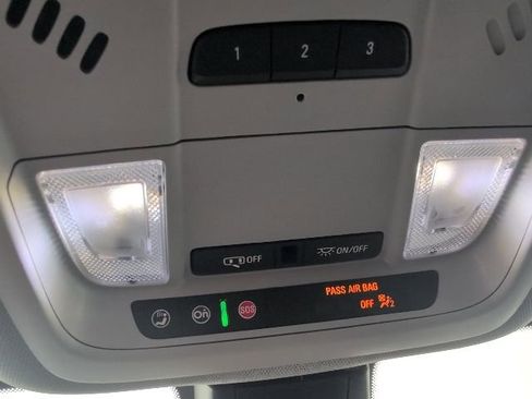 Used 2021 Chevrolet Blazer LT image 27