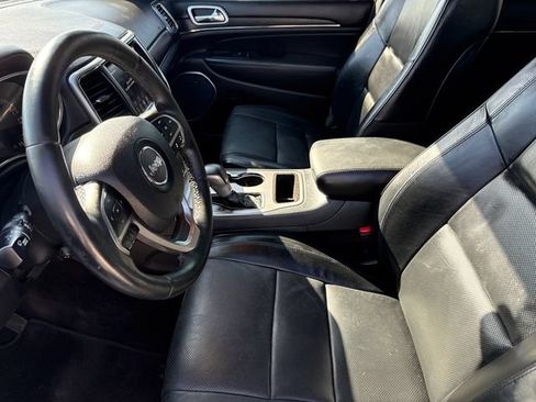 Used 2018 Jeep Grand Cherokee High Altitude RWD image 19