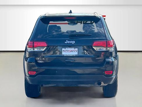 Used 2022 Jeep Grand Cherokee Laredo X AWD/4WD image 6