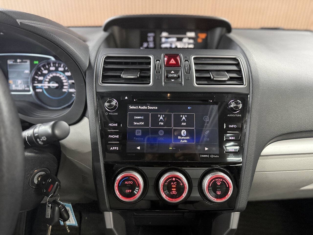 Used 2018 Subaru Forester 2.5i Premium AWD/4WD image 7