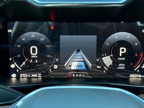 Used 2024 GMC Canyon AT4 w/ Technology Package image 29