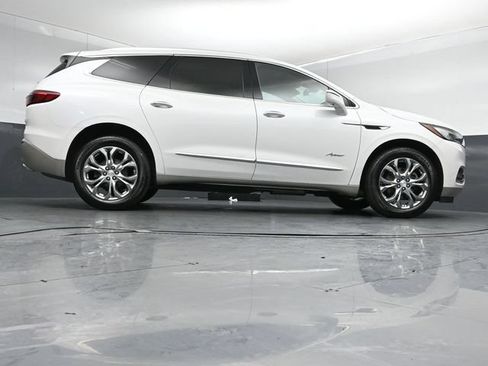Used 2019 Buick Enclave Avenir w/ Avenir Technology Package AWD/4WD image 44