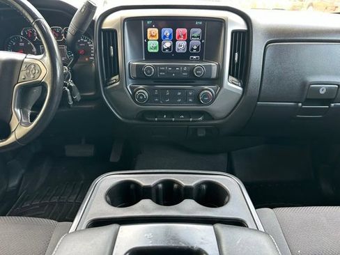 Used 2019 Chevrolet Silverado 1500 LT RWD image 16