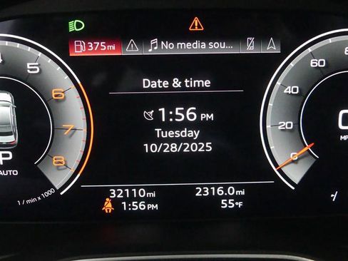 Used 2022 Audi A4 2.0T Premium Plus image 31