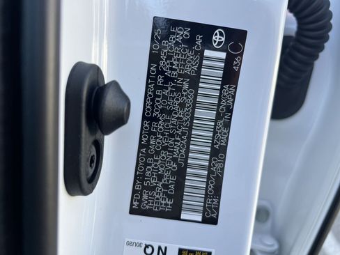 New 2025 Toyota Crown Signia image 22