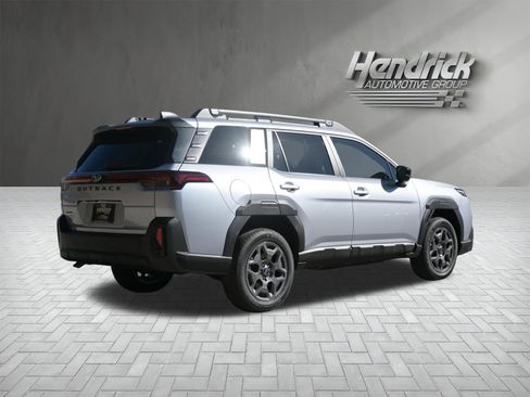 Certified 2026 Subaru Outback Premium AWD/4WD image 9