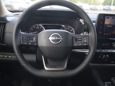 New 2026 Nissan Pathfinder SV AWD/4WD image 7