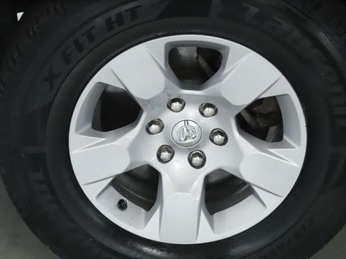 Used 2023 RAM 1500 Big Horn AWD/4WD image 39