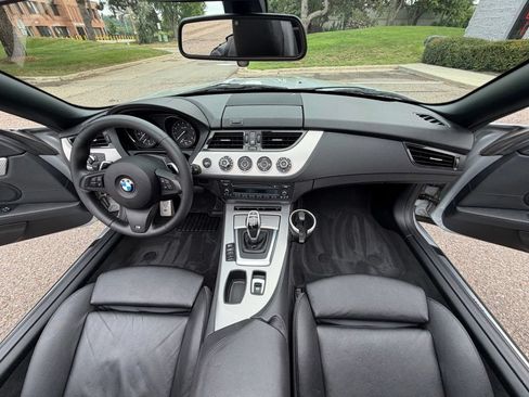 Used 2014 BMW Z4 sDrive35i RWD image 26