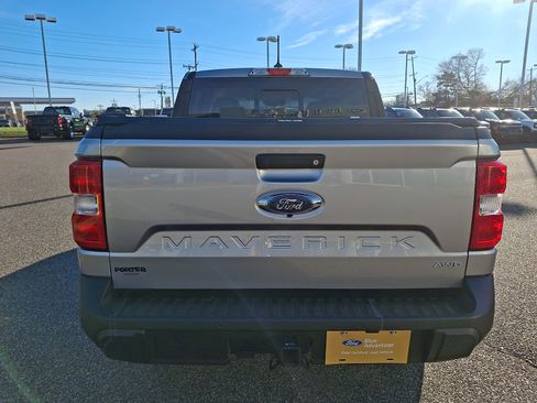 Certified 2024 Ford Maverick Lariat image 9