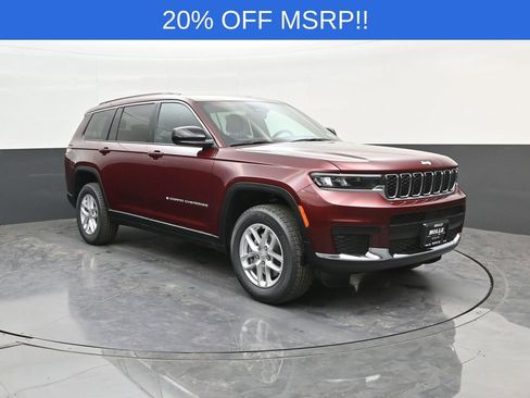 New 2026 Jeep Grand Cherokee L Laredo AWD/4WD image 1