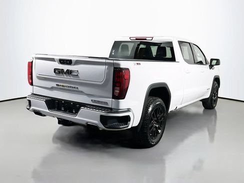Used 2021 GMC Sierra 1500 Elevation w/ X31 Off-Road Package AWD/4WD image 5