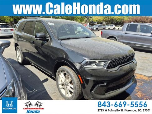 Used 2024 Dodge Durango GT AWD/4WD image 1