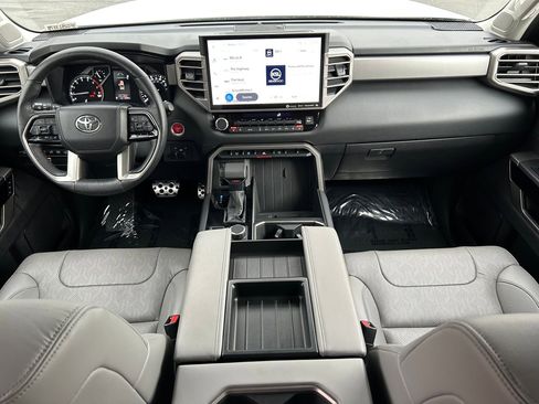 Used 2022 Toyota Tundra Limited image 22