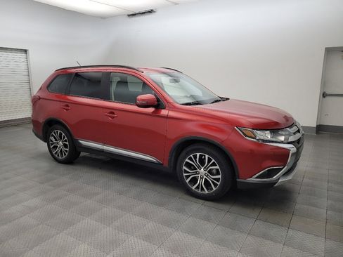 Used 2016 Mitsubishi Outlander SEL FWD image 11