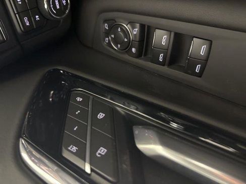 New 2026 Chevrolet Suburban High Country w/ LPO, Illumination Package image 17