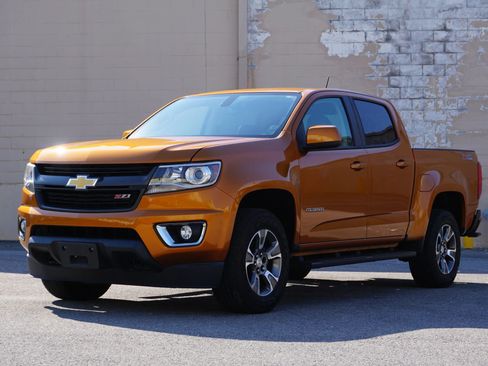 Used 2017 Chevrolet Colorado Z71 image 1