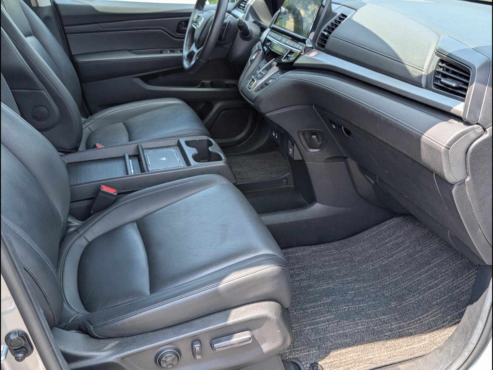 Certified 2025 Honda Odyssey EX-L image 18