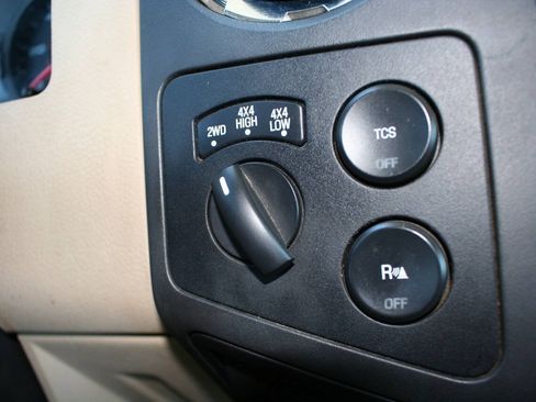 Used 2008 Ford F250 XLT AWD/4WD image 20