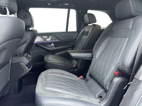 Used 2023 Mercedes-Benz GLS 63 AMG 4MATIC image 47