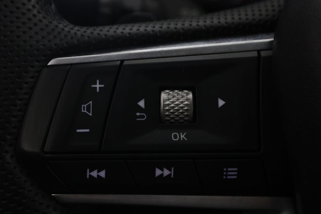 Used 2023 Mitsubishi Outlander SE FWD image 24