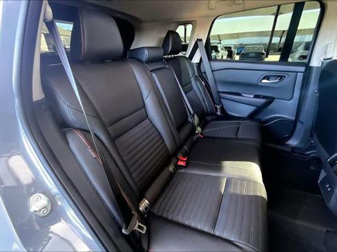 Certified 2025 Nissan Rogue SV w/ Rock Creek Premium Package image 19