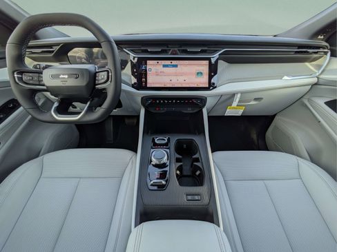 New 2026 Jeep Cherokee Limited AWD/4WD image 16
