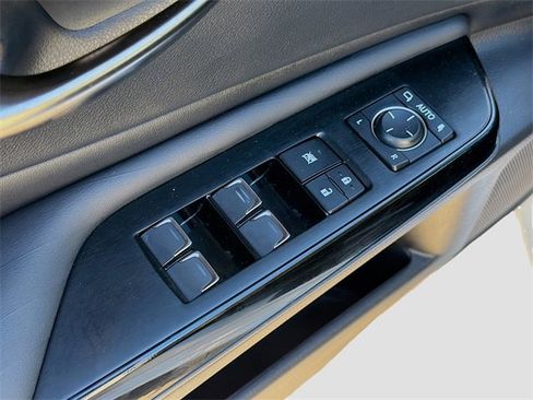 Used 2022 Lexus ES 350 Ultra Luxury image 23