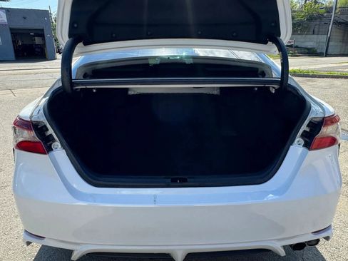 Used 2021 Toyota Camry SE FWD image 26