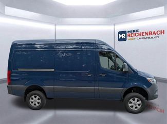 Used 2024 Mercedes-Benz Sprinter 2500 video 3