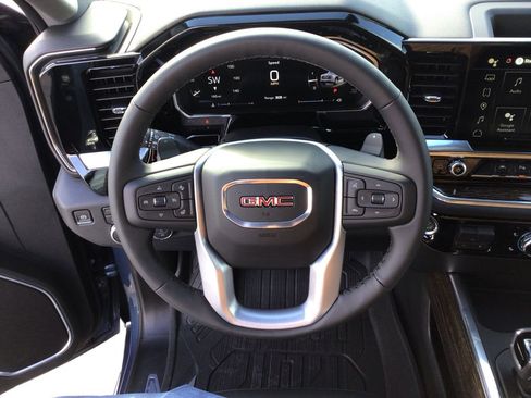 New 2026 GMC Sierra 1500 Elevation w/ Elevation Premium Package AWD/4WD image 17