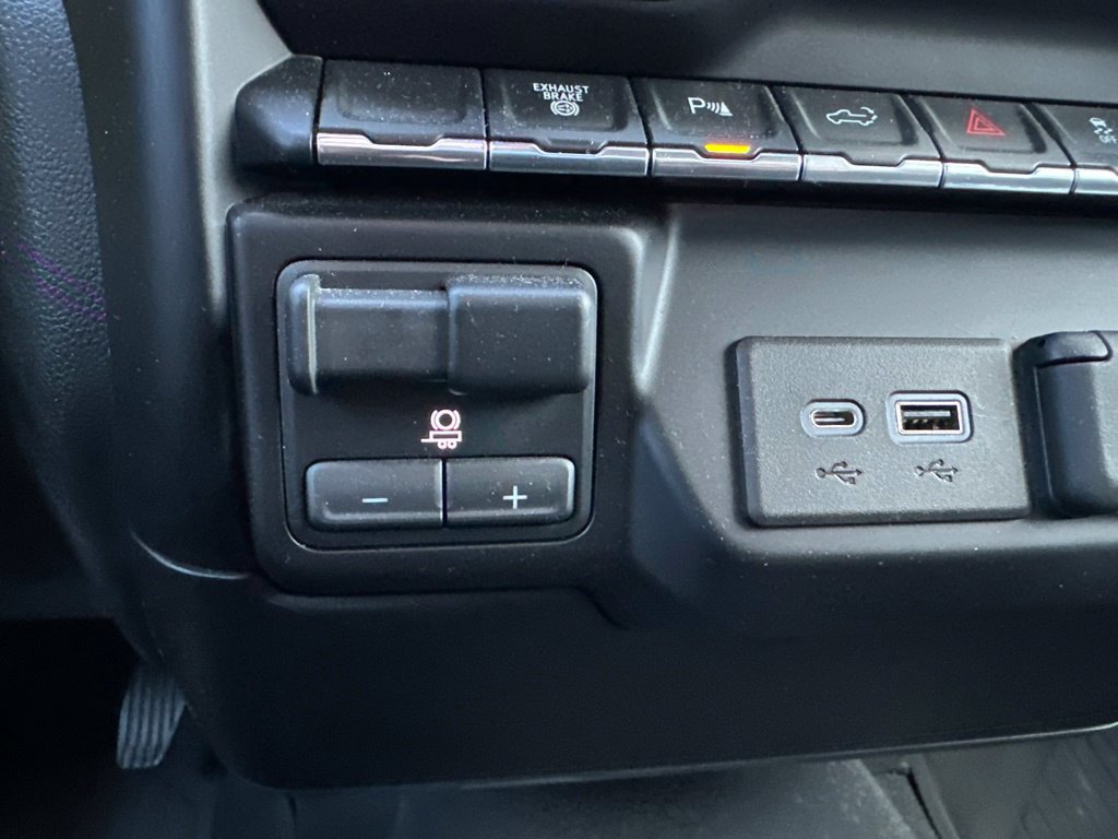 Used 2020 Chevrolet Silverado 3500 LT w/ All Star Edition AWD/4WD image 24