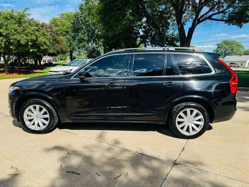 Used 2016 Volvo XC90 T6 Momentum w/ Momentum Plus Package AWD/4WD image 6