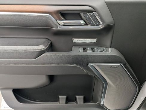 Used 2024 GMC Sierra 1500 Denali w/ Technology Package image 23