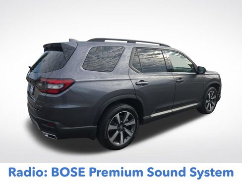 Used 2024 Honda Pilot Elite image 4
