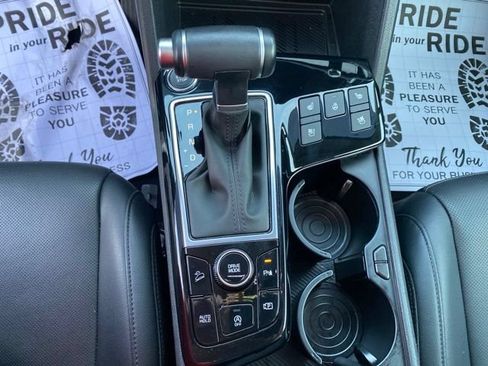 Used 2025 Kia Sportage SX FWD image 16