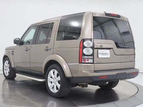 Used 2016 Land Rover LR4 HSE AWD/4WD image 3