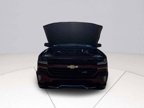 Used 2018 Chevrolet Silverado 1500 LT w/ All Star Edition image 58