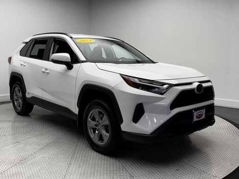 Used 2024 Toyota RAV4 XLE w/ Weather Package AWD/4WD image 41
