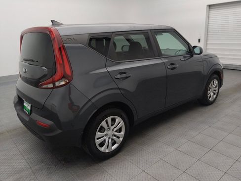Used 2021 Kia Soul LX image 10